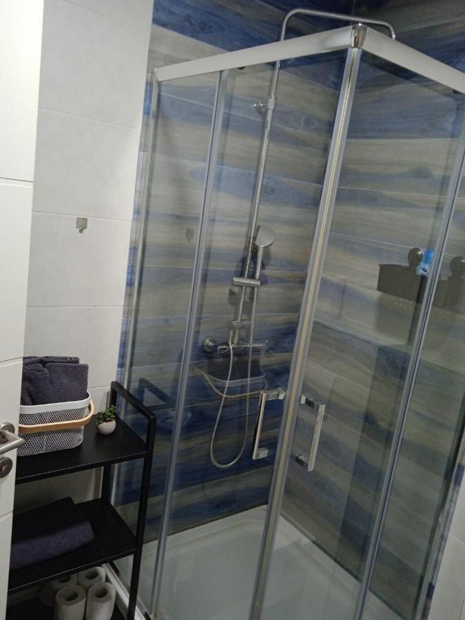 Citystay - Modern With Garage Apartment *